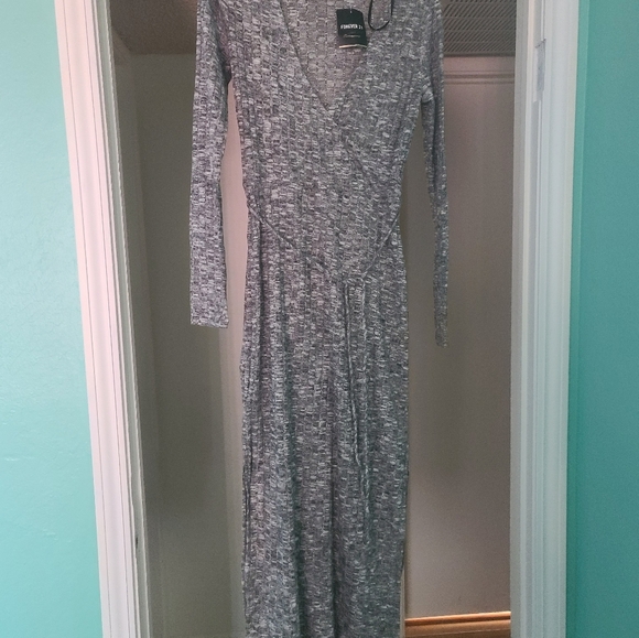Forever 21 Contemporary Heather Gray Knit Dress MIDI Long V Neck Long Sleeve L - Picture 5 of 10